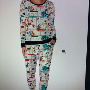 BedHead pajamas, organic cotton. 1st quality, current style!  Roomy and soft!